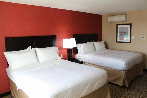 Holiday Inn Salina image 31